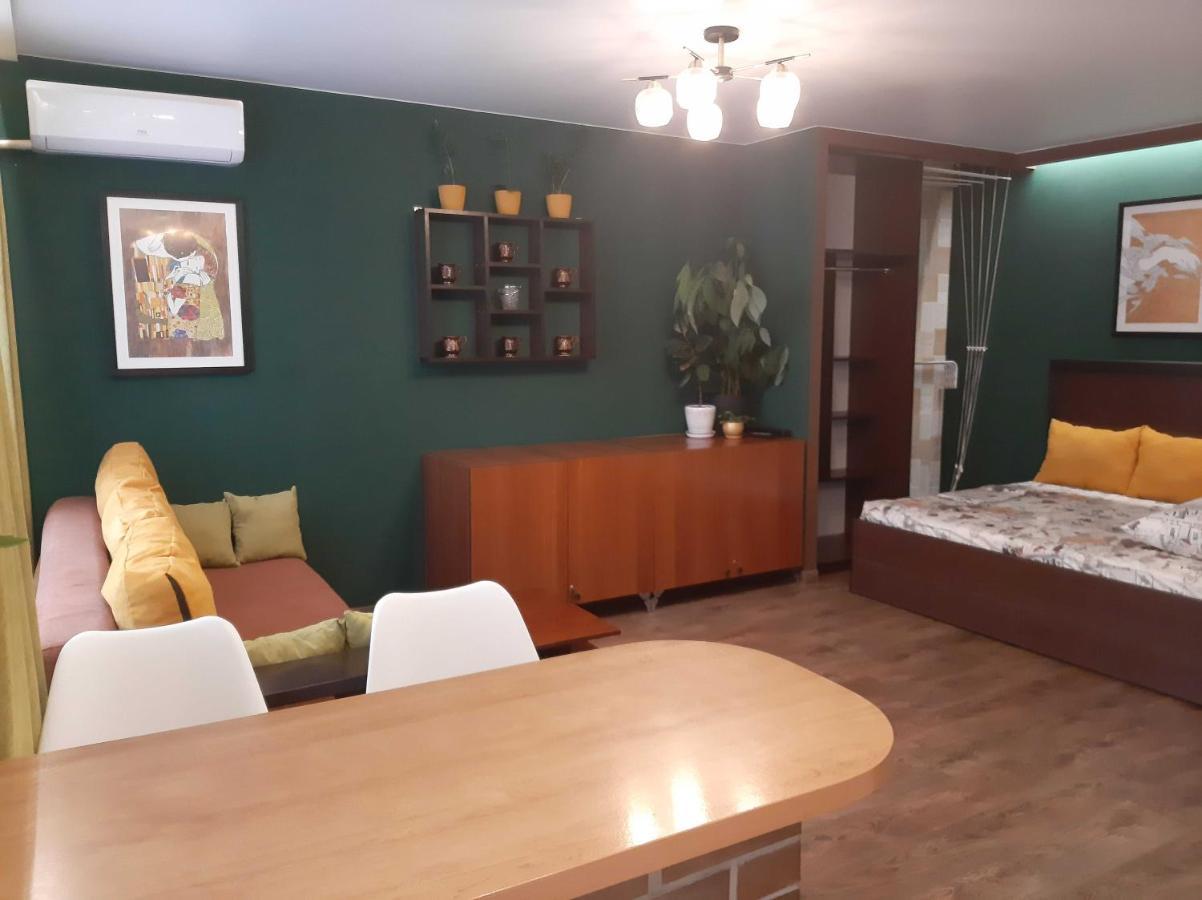 Проспект Победы 90 Chernihiv Exterior photo